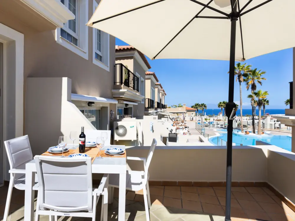 Résidence Wohnung in Palm-Mar mit Großer Terrasse und Meerblick