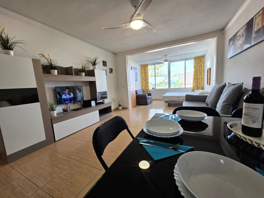 Résidence Apartment Jacaranda mit Pool