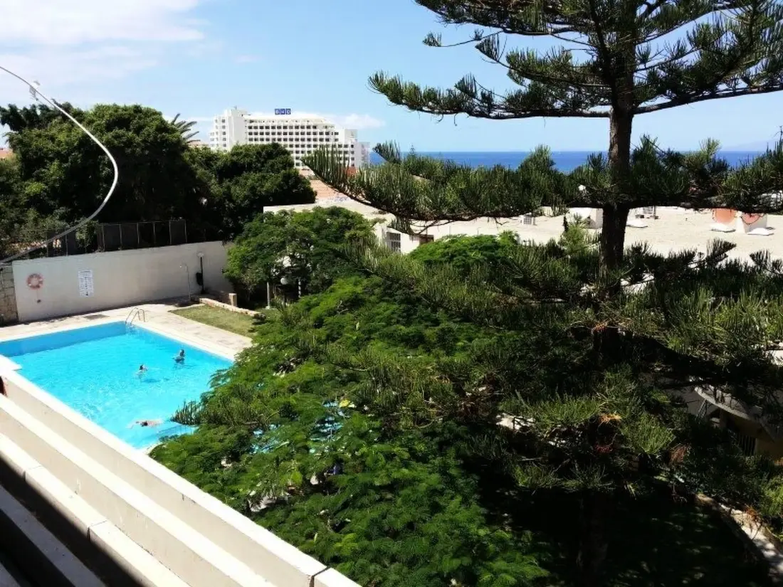 Résidence Apartment Jacaranda mit Pool