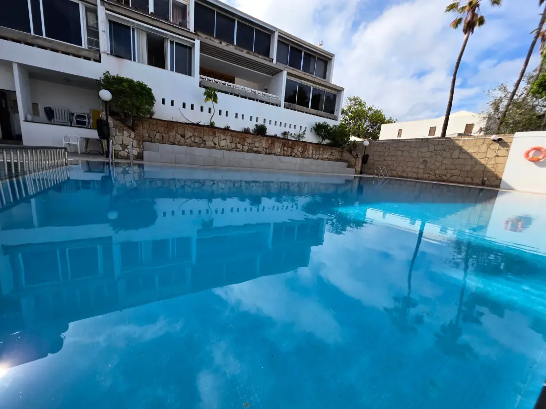Résidence Apartment Jacaranda mit Pool