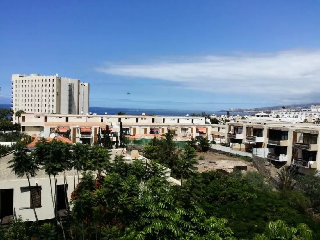 Résidence Apartment Jacaranda mit Pool
