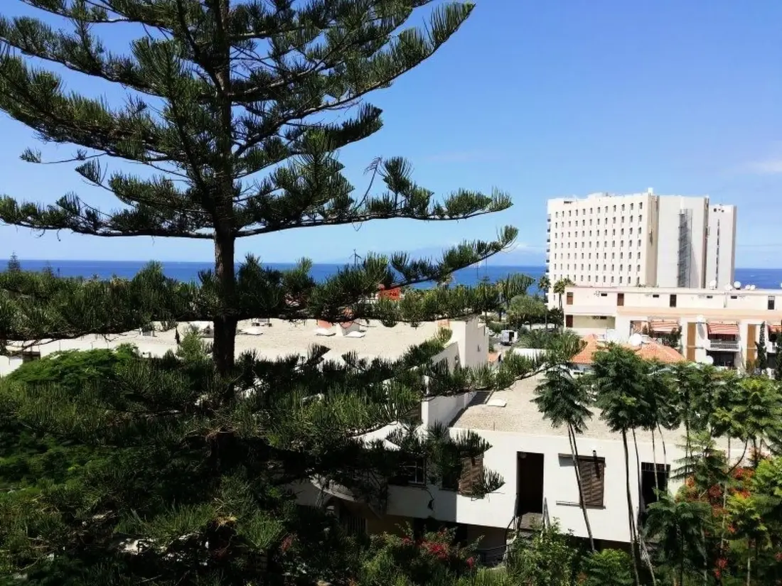 Résidence Apartment Jacaranda mit Pool