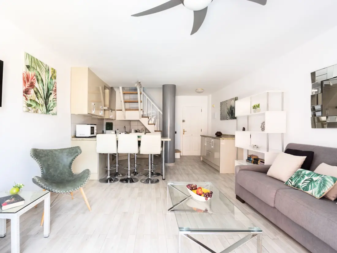 Résidence Moderne Wohnung mit Meerblick und Pool