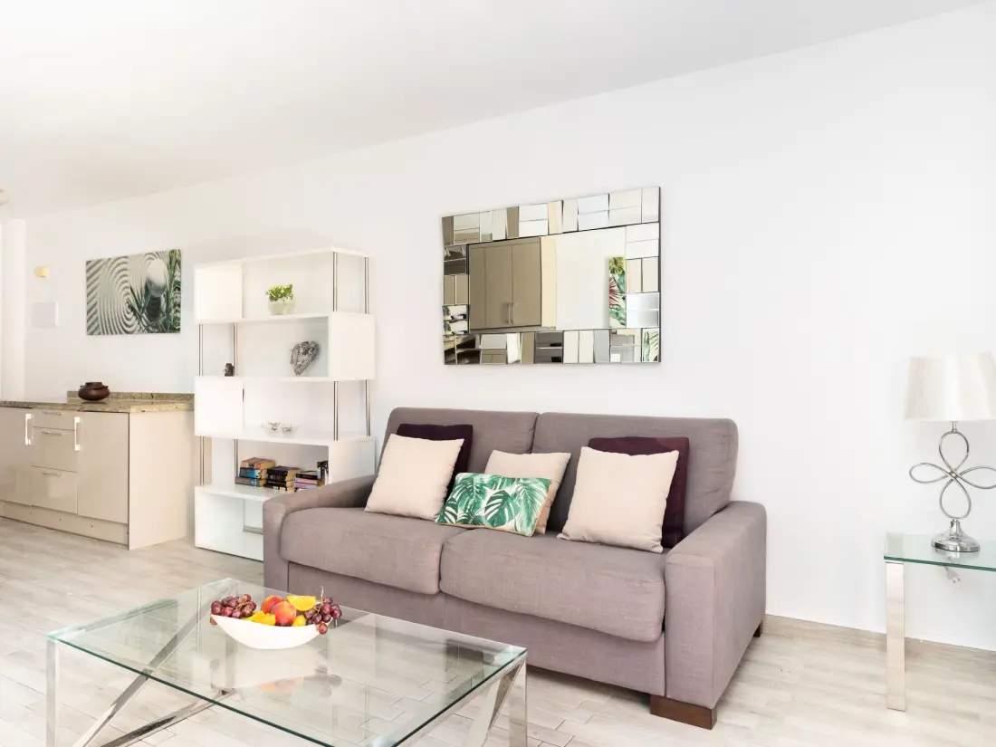 Résidence Moderne Wohnung mit Meerblick und Pool