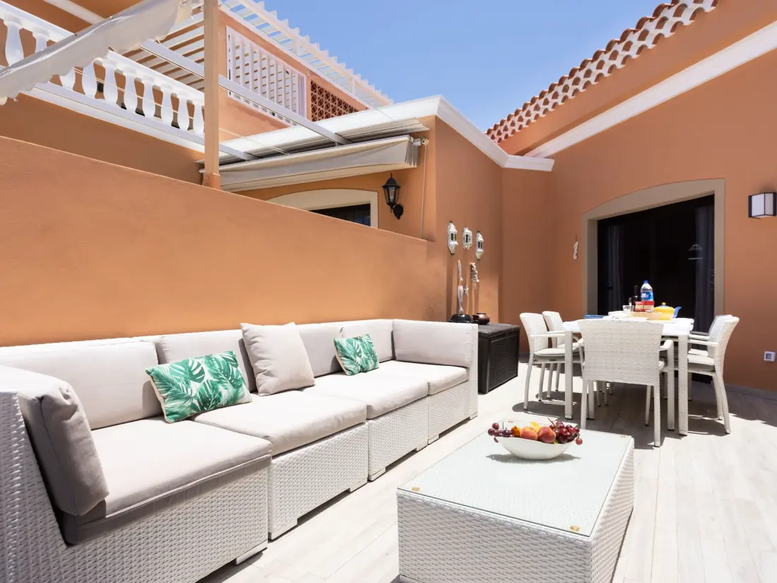 Résidence Moderne Wohnung mit Meerblick und Pool