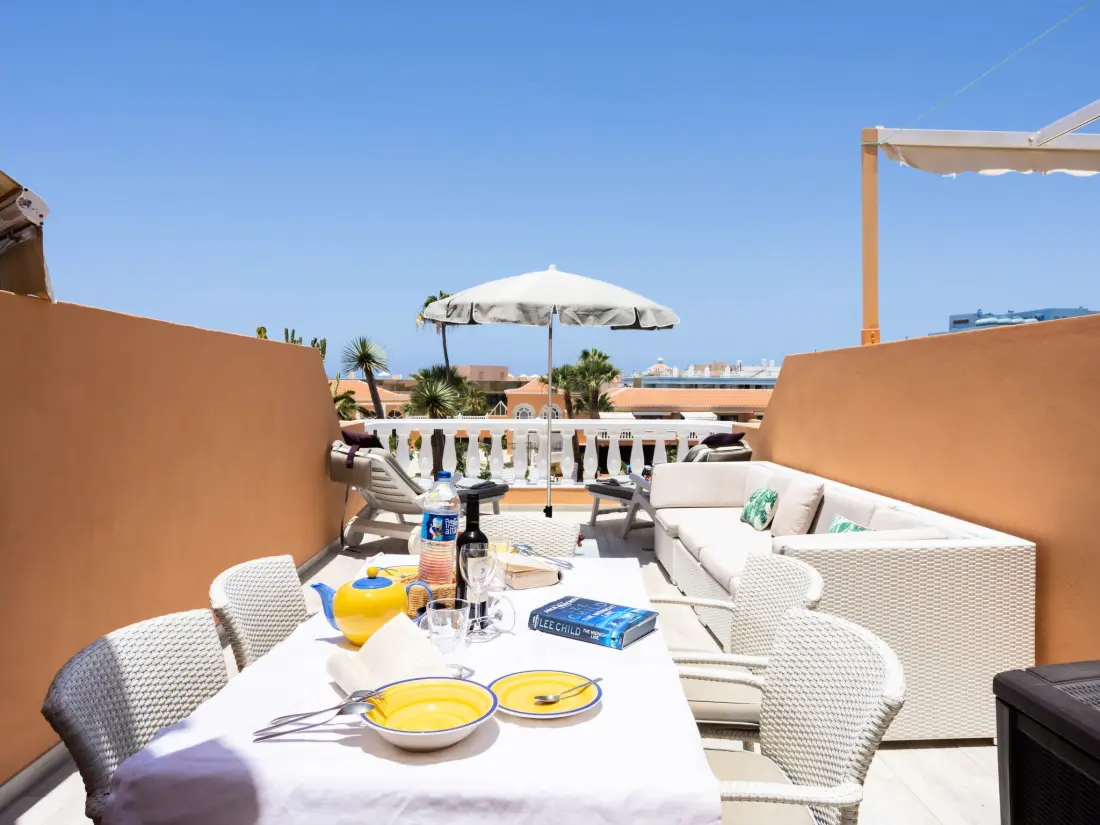 Résidence Moderne Wohnung mit Meerblick und Pool