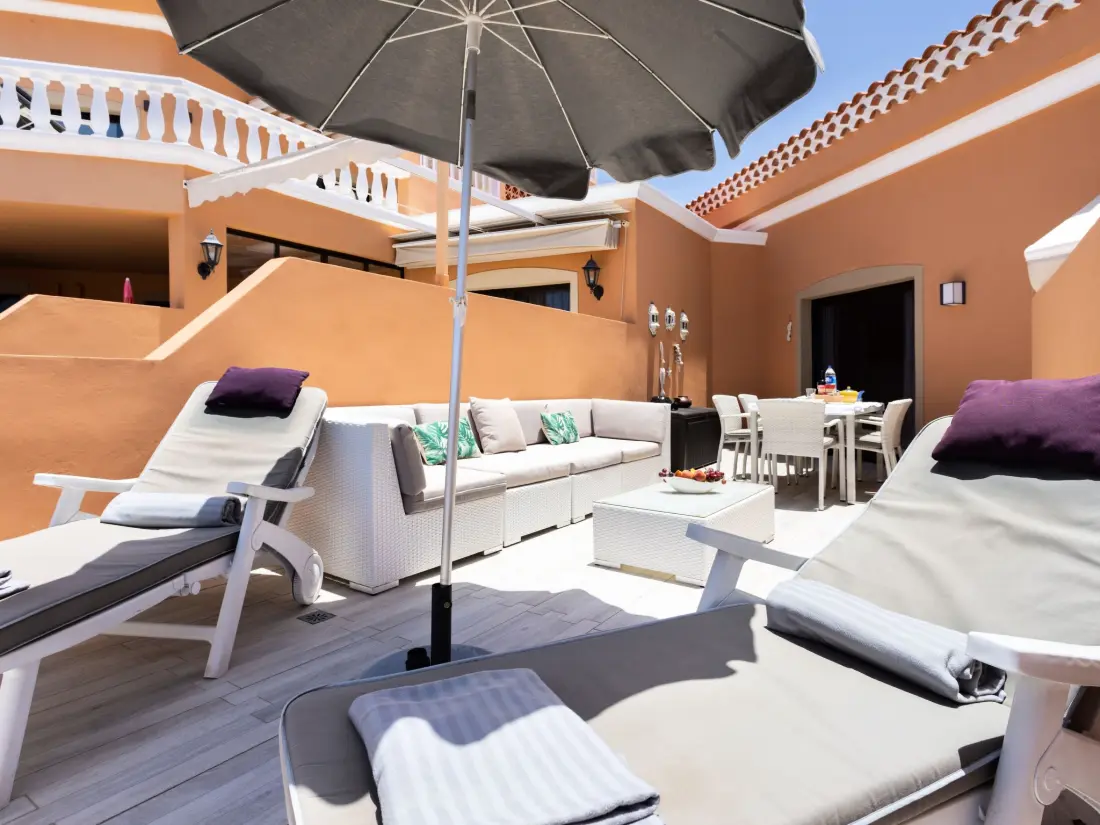 Résidence Moderne Wohnung mit Meerblick und Pool