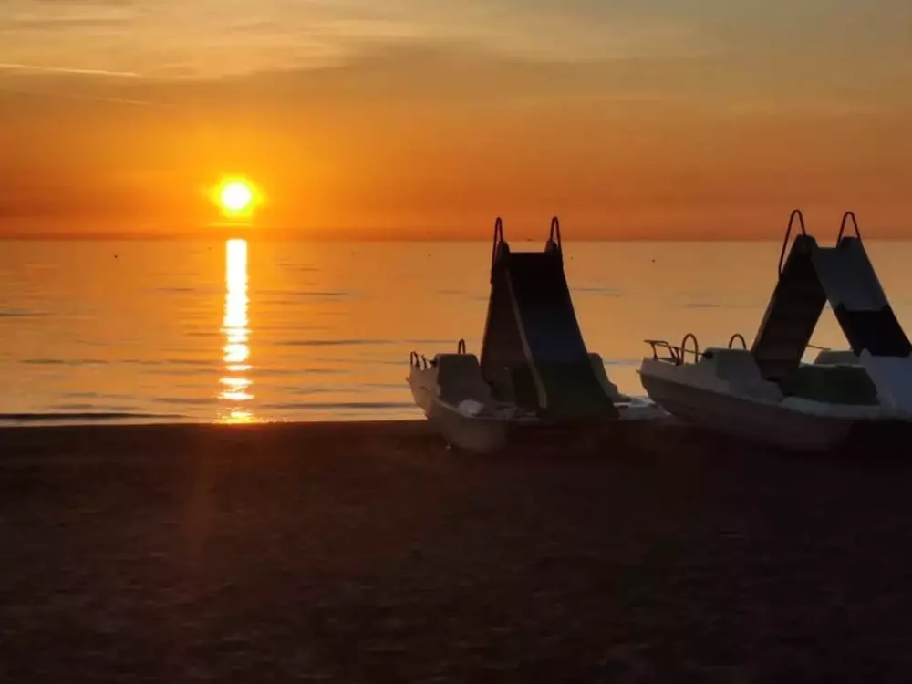 Résidence Flacher Strand und Zentrum, Privatparkplatz