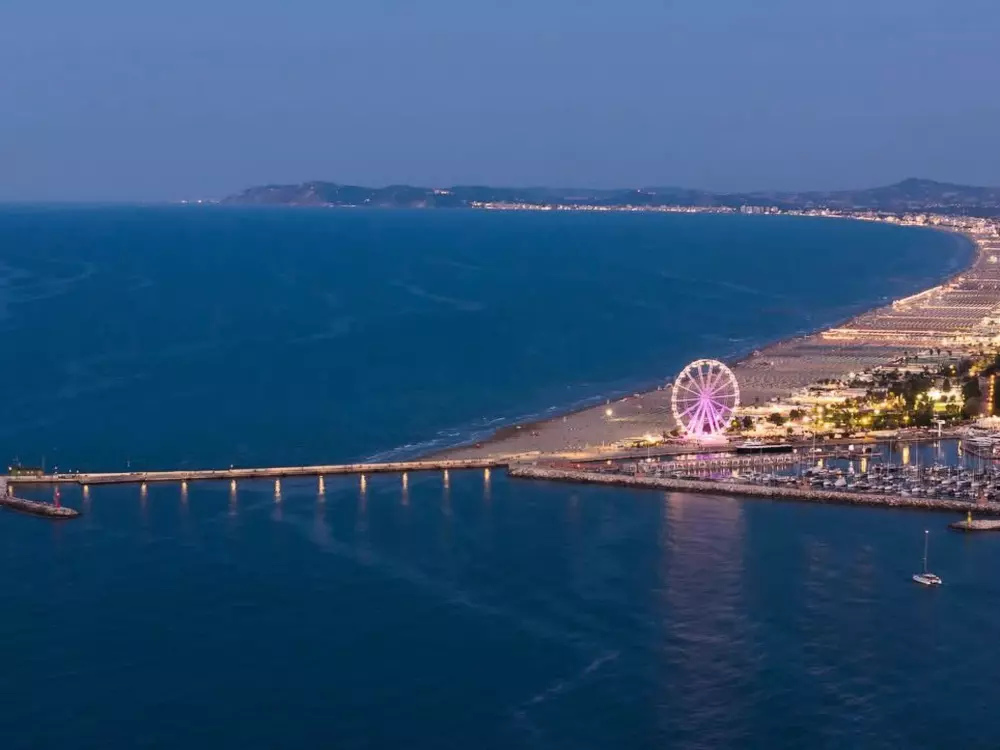 Résidence Flacher Strand und Zentrum, Privatparkplatz
