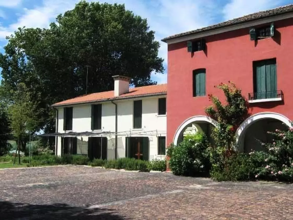 Résidence in Rosolina mit Grill und Garten