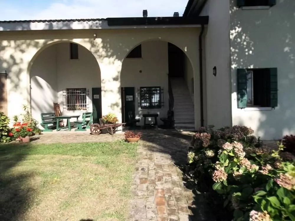 Résidence in Rosolina mit Grill und Garten