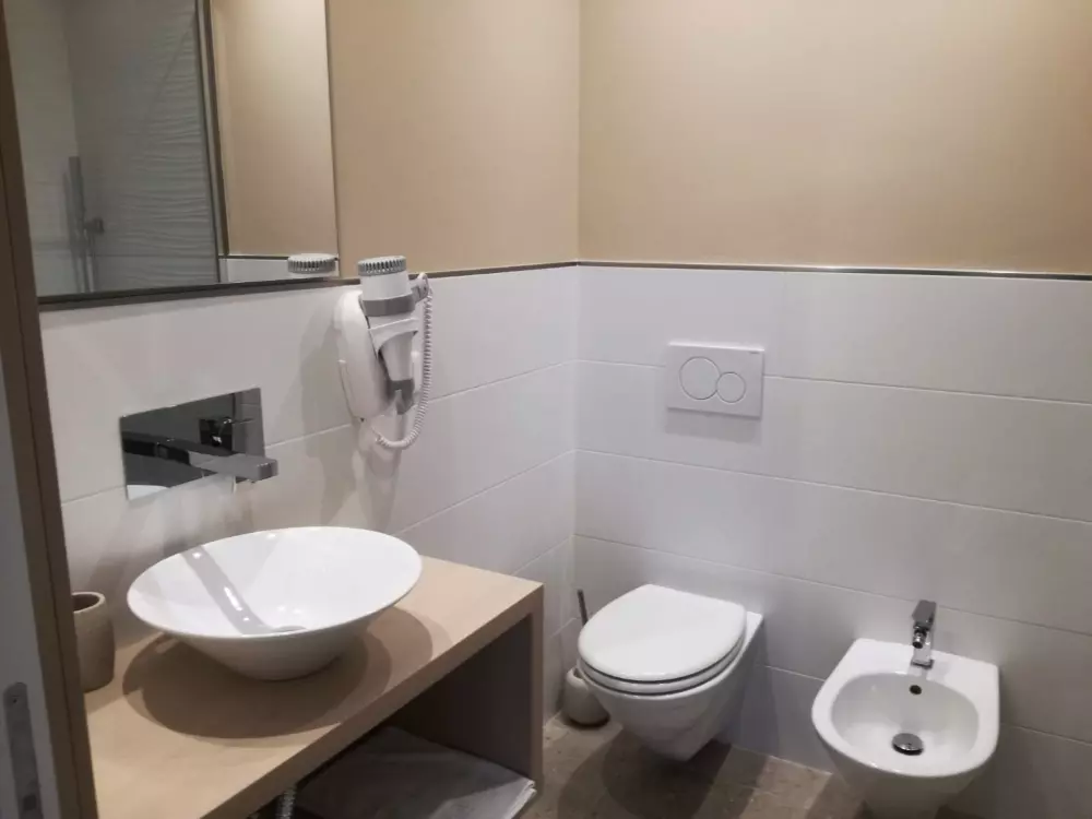 Résidence Wohnung mit Balkon