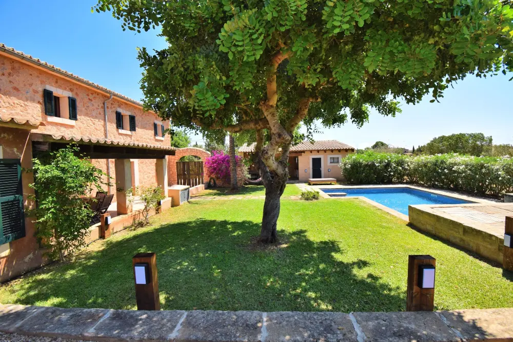 Maison à Santa Maria del Cami