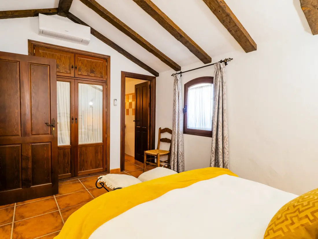 Maison à Setenil de las bodegas