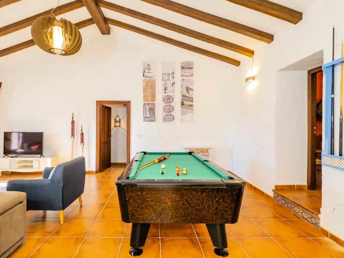 Maison à Setenil de las bodegas