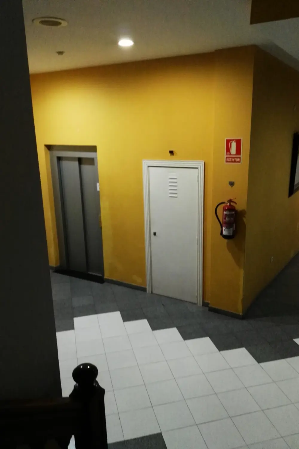 Résidence Appartement mit Balkon in einem Komplex mit Gemeinschaftspool am Meer