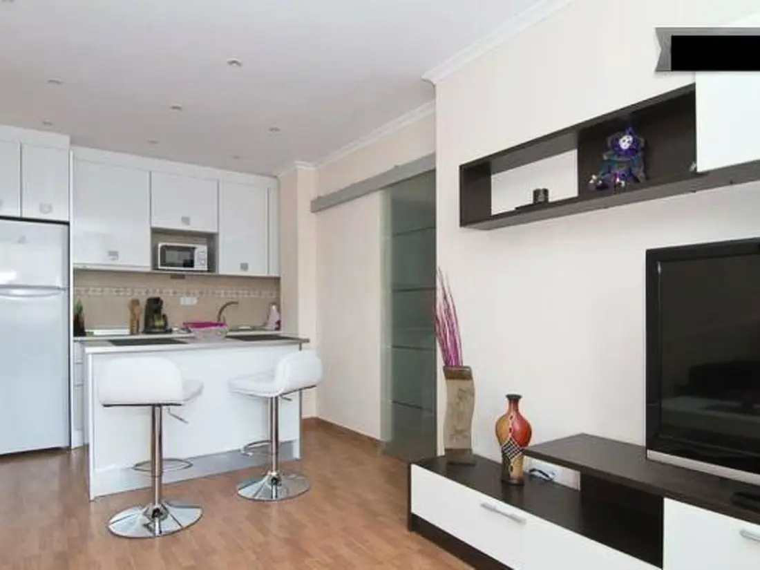 Résidence Wohnung mit Balkon