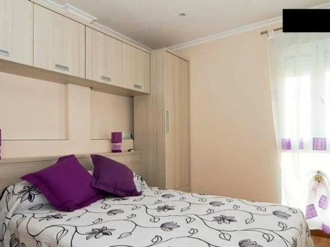 Résidence Wohnung mit Balkon