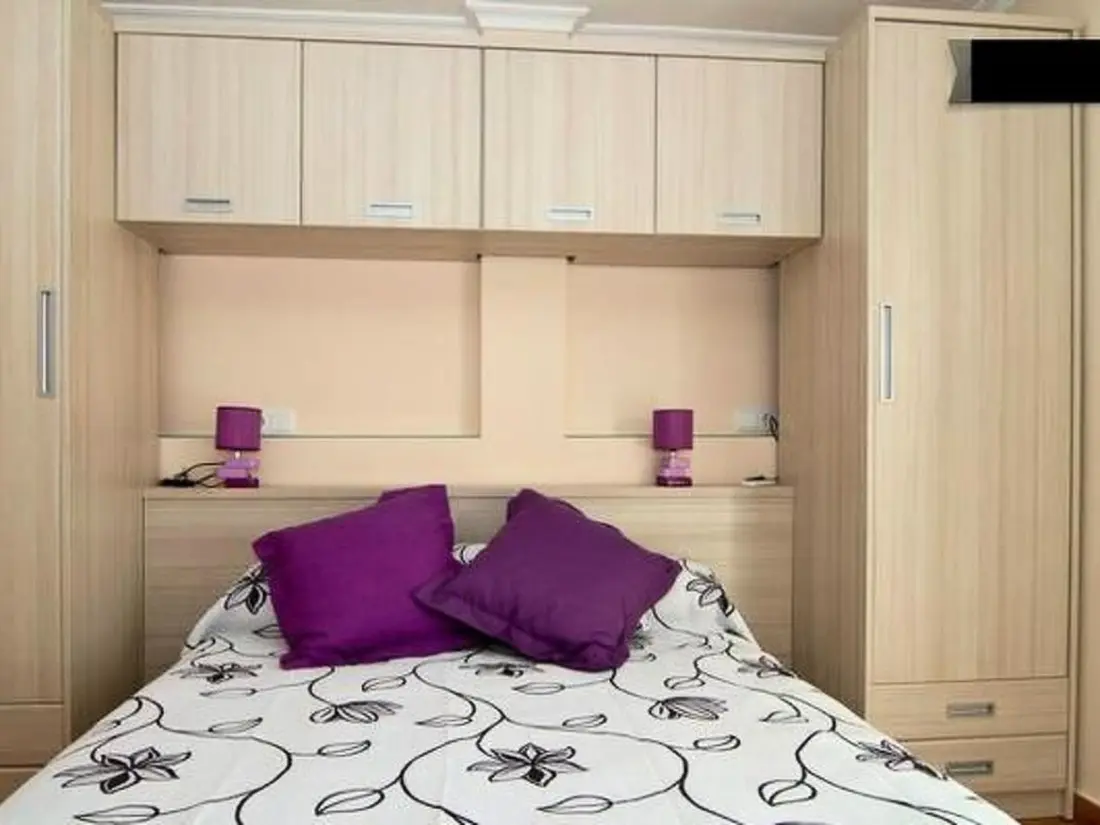 Résidence Wohnung mit Balkon