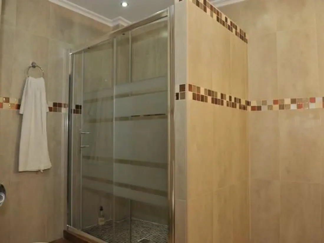 Résidence "Yovalu1" mit Balkon