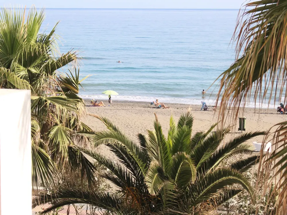 Résidence Appartement in Torrox Costa mit Großem gemeinsamem Pool und Meerblick