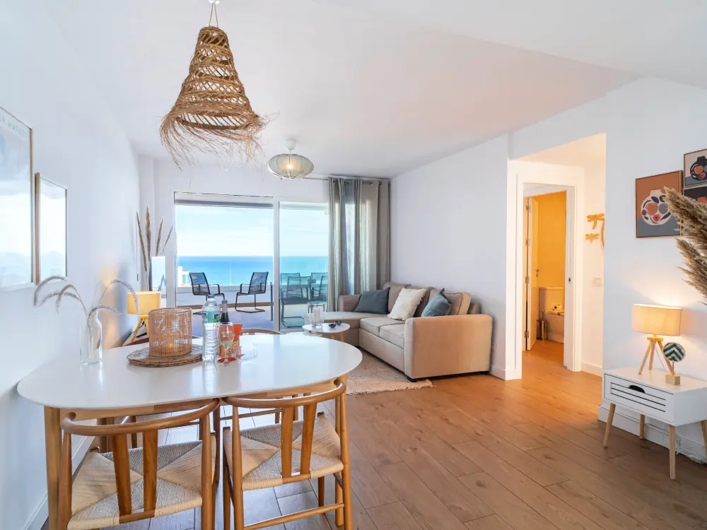 Résidence Luxury Rooftop Isea 1132 by Casasol