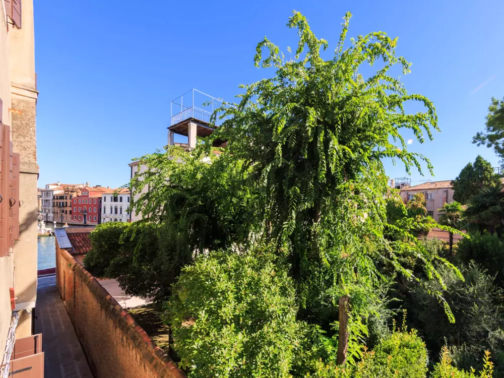Résidence Casa dell'Aviatore große Gartenterrasse