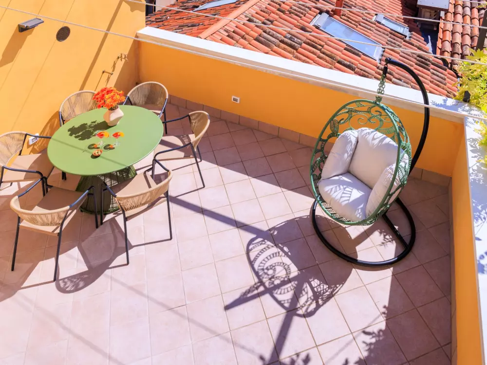 Résidence Casa dell'Aviatore große Gartenterrasse