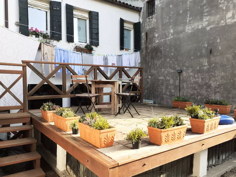 Résidence mit privater Terrasse