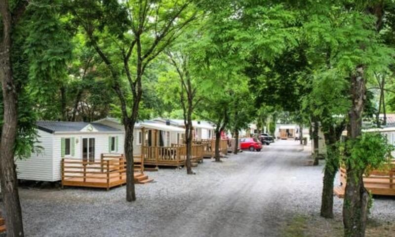 Camping Les Rives D'Auzon *** - - Lavilledieu - 33