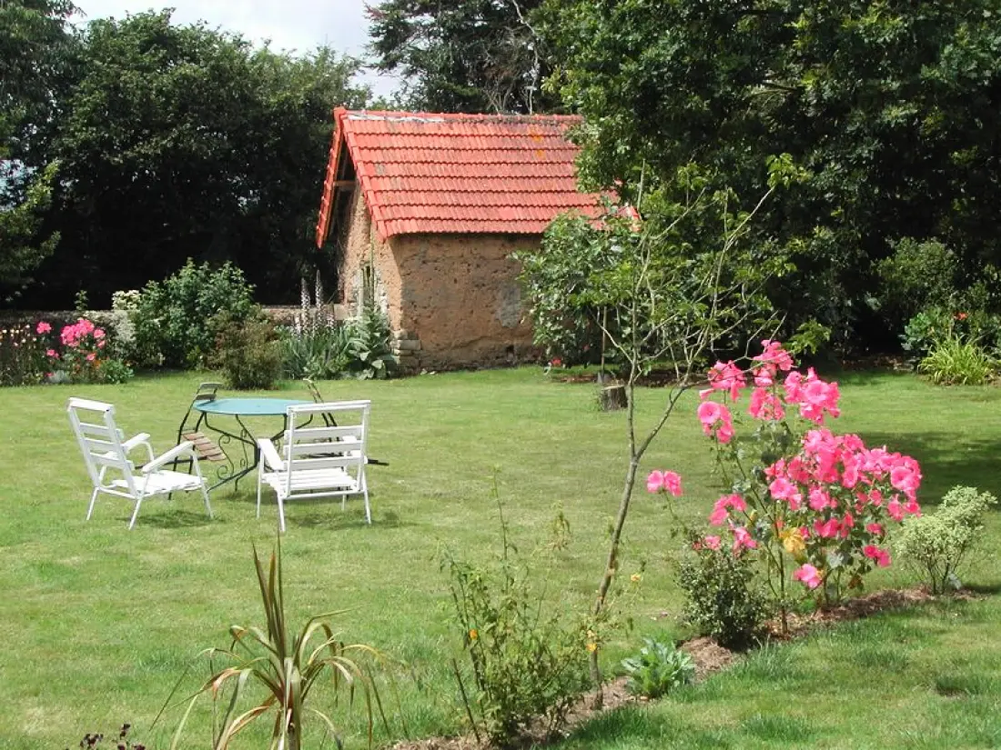 Gîte de France à Montaigu La Brisette  1