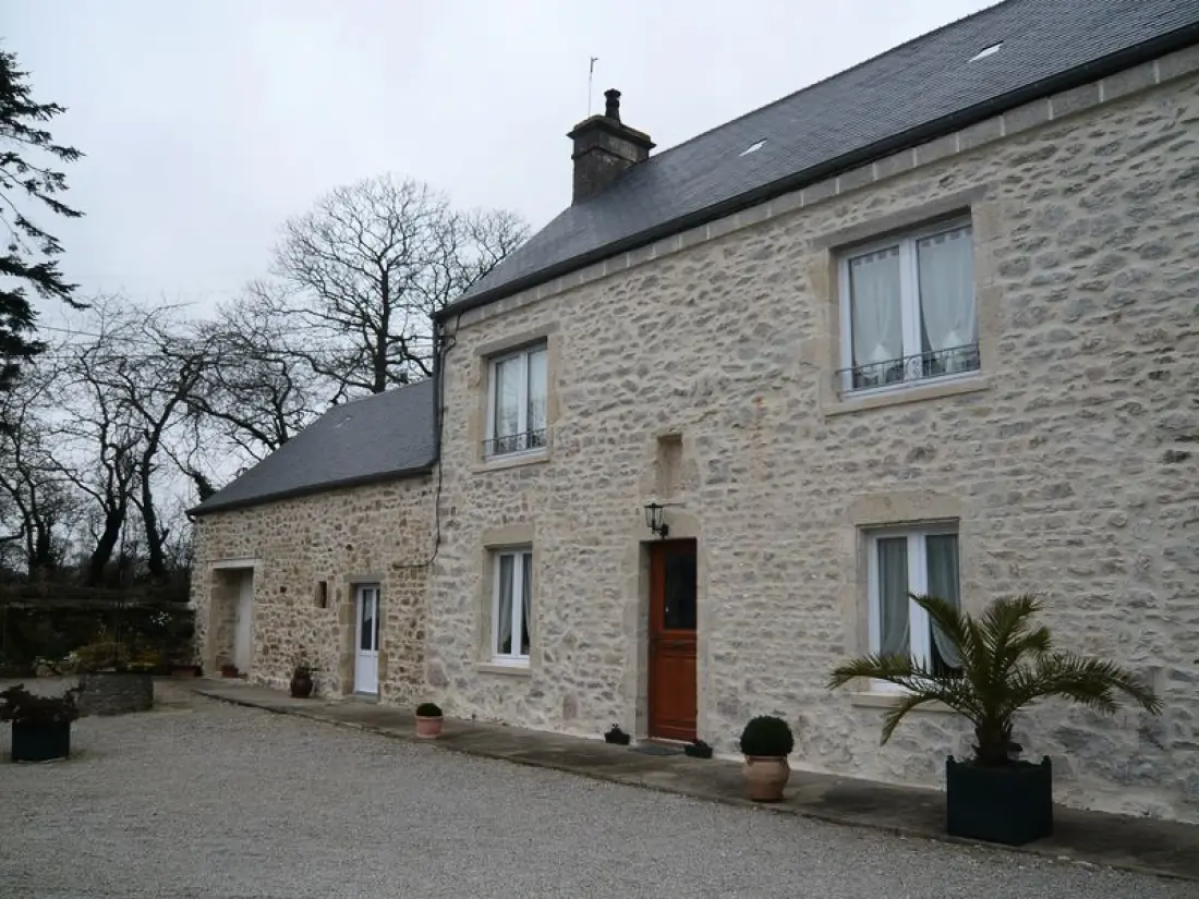 Gîte de France à Montaigu La Brisette  1