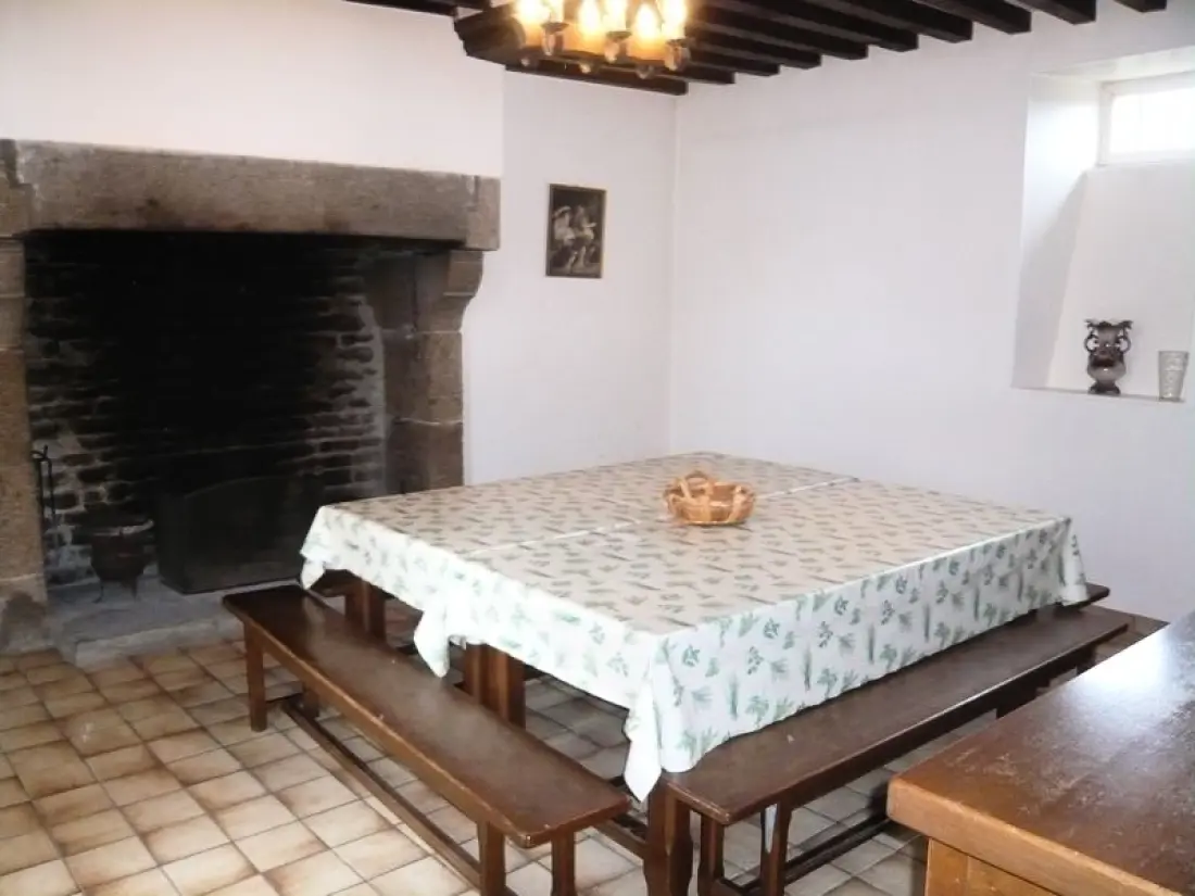 Gîte de France à Montaigu Les Bois  2