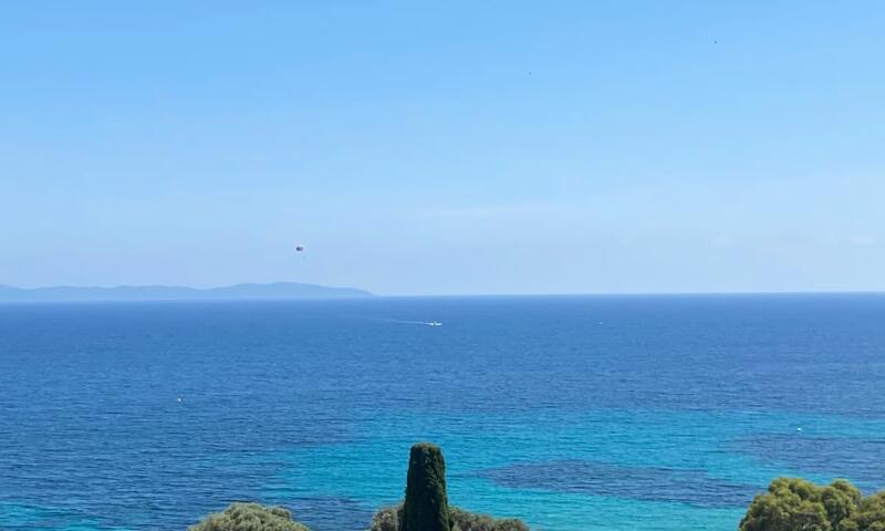 Joli 60 M² Lumineux Avec Terrasse Vue Sur La Mer - - Ajaccio - Corse