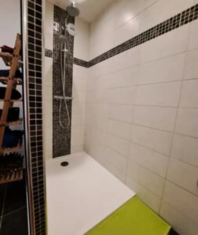 Appartement Avec Terrasse Et Parking à Ajaccio