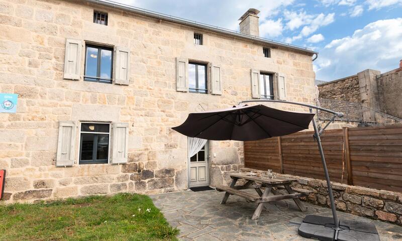 Gîte de France Gîte 4/6 personnes à la ferme lionnet 3 épis - - Albaret-le-Comtal - 20