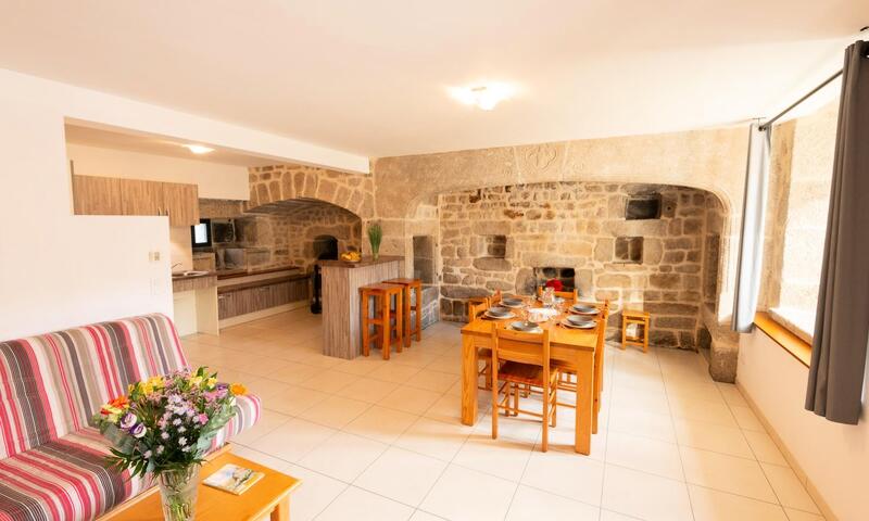 Gîte de France Gîte 4/6 personnes à la ferme lionnet 3 épis - - Albaret-le-Comtal - 1
