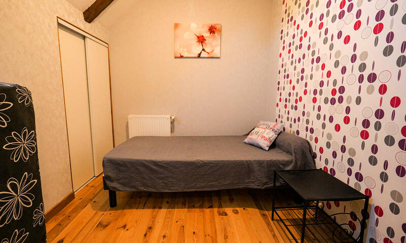 Gîte de France Gîtes de france 11 personnes au teil 3 épis - - Albaret-le-Comtal - 15