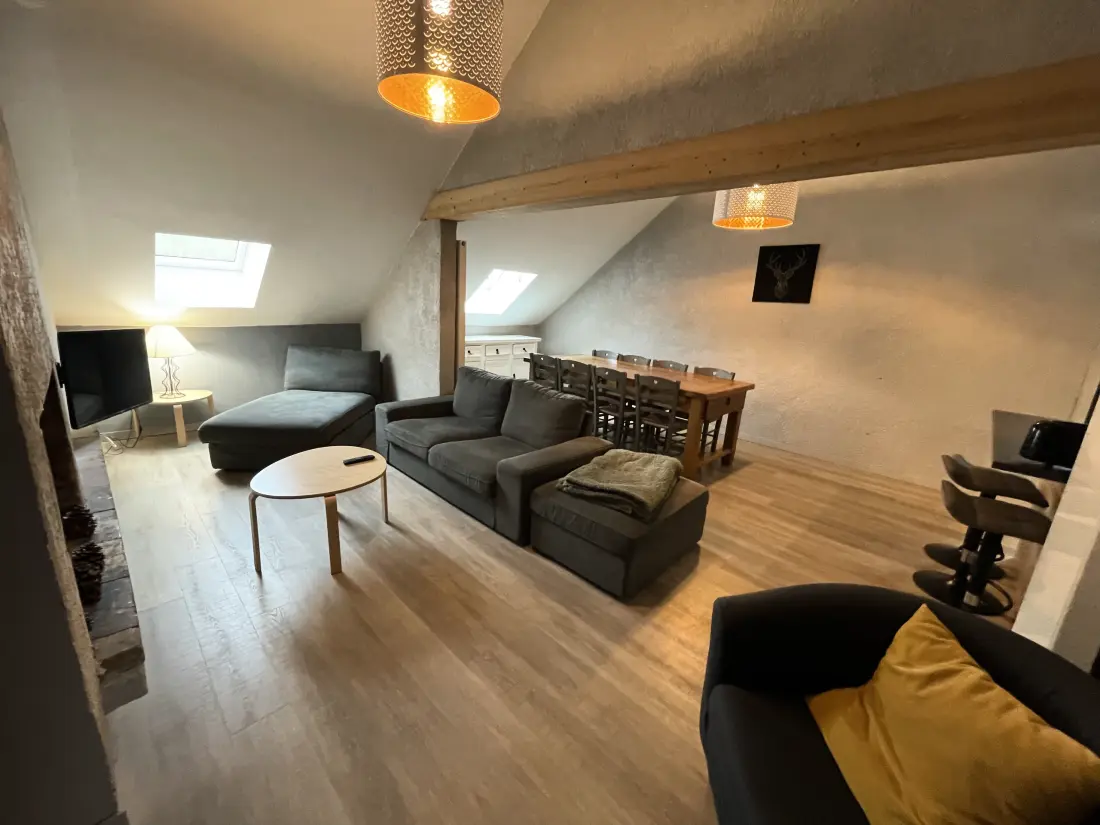 Appartements à Albepierre Bredons