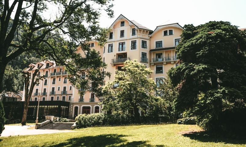 Terres de France - Appart'Hotel le Splendid - Allevard-les-Bains - 1