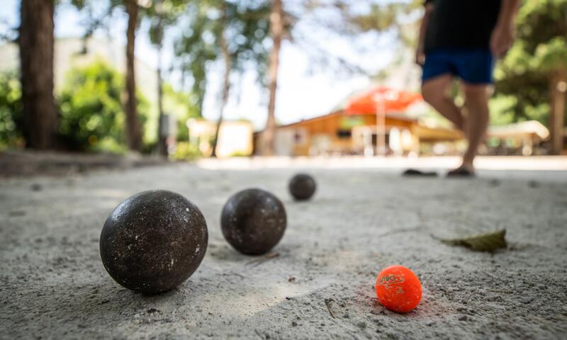 Camping des Grottes**** - Alliat - 27