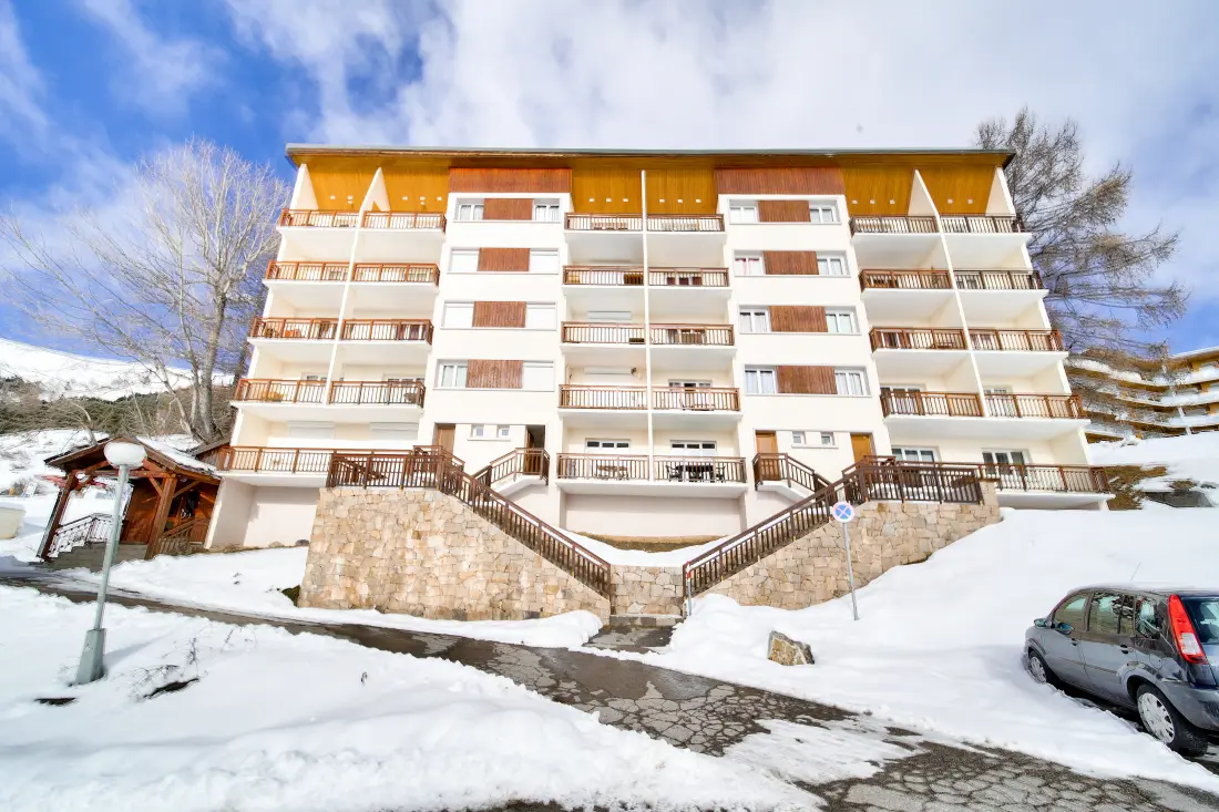 Appartement à l'Alpe d'Huez retour skis aux pieds - maeva Home