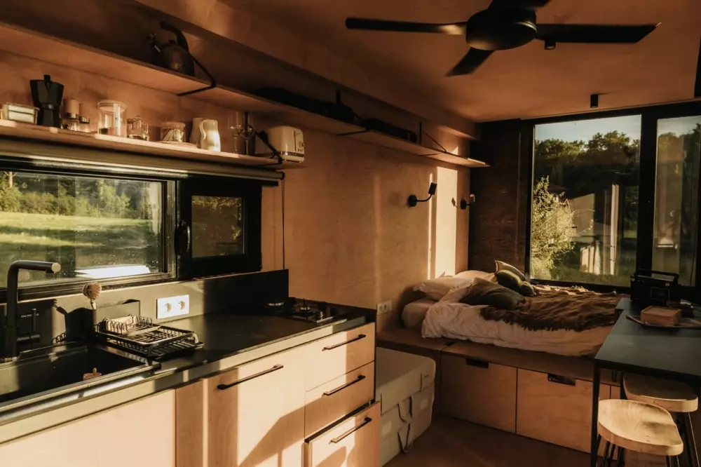 Reniteo - Parcel Tiny House