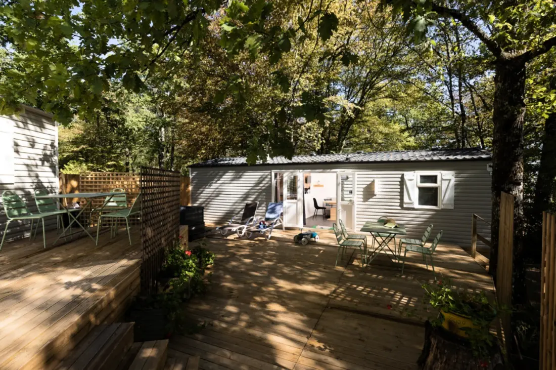 Camping Ushuaïa Villages Au Bois Joli 4 étoiles★★★★