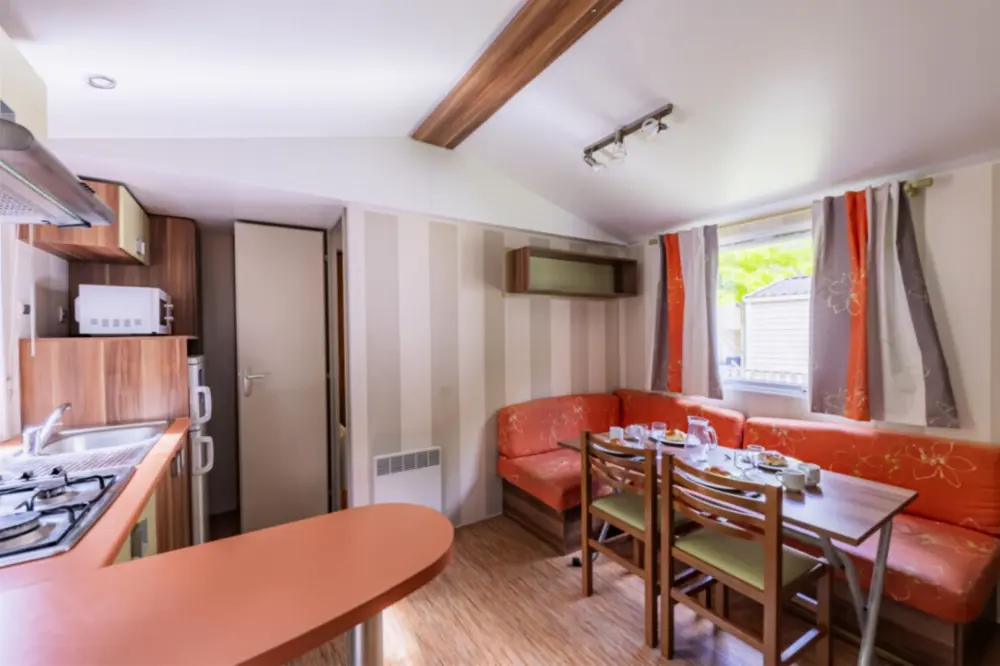 Camping Paradis Domaine de Gaujac4 étoiles★★★★
