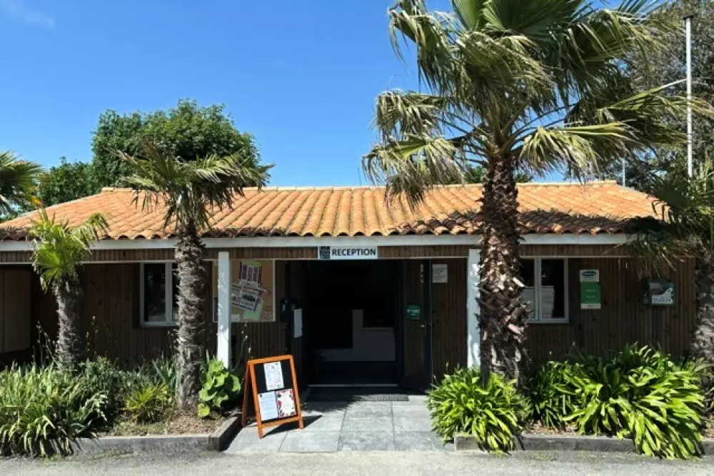 Camping Paradis à la Corniche5 étoiles★★★★★