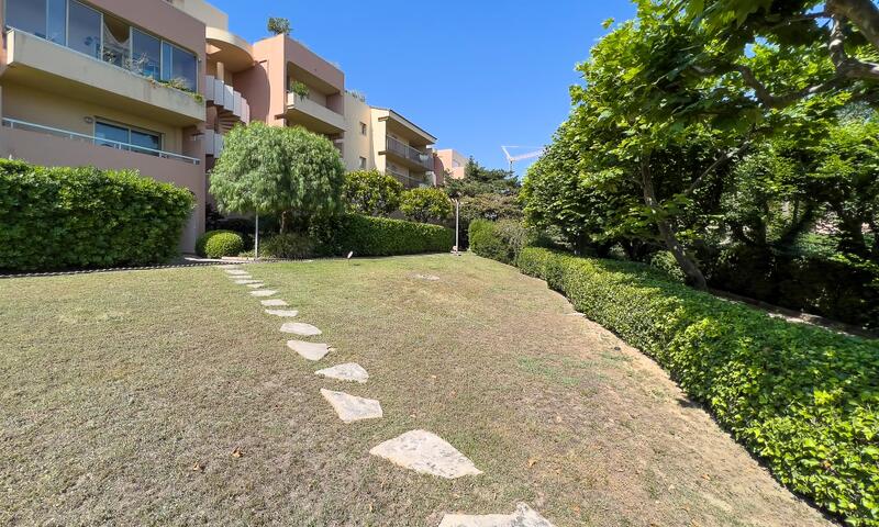 La Badine Appartement Pour 4 By Sunset - - Antibes - 33