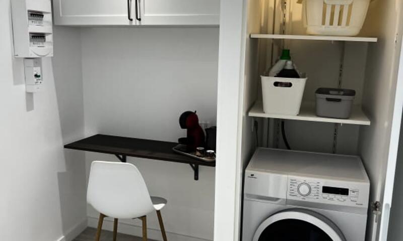 Résidence Tamanaco Beach T2 à 50m Des Plages, Terrasse, Piscine, Climatisation - - Antibes - 11