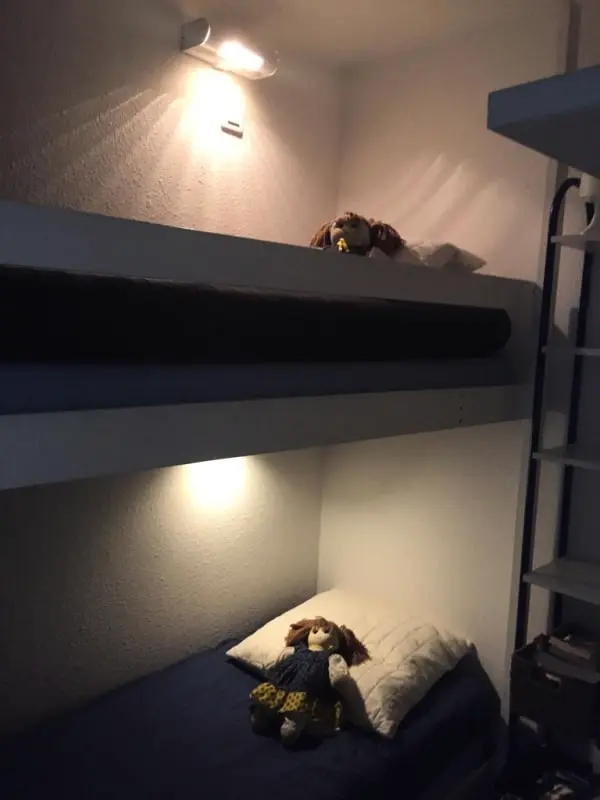 Joli 36 M² Avec Balcon Et Piscine Proche Plages