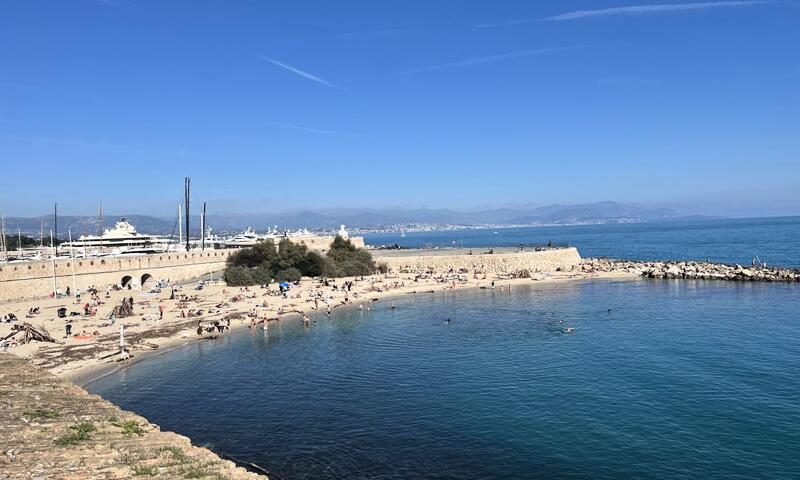Résidence Plaza Antibes : Appartement T2 Avec Climatisation - - Antibes - 20